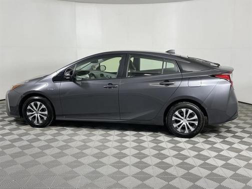 2020 Toyota Prius XLE