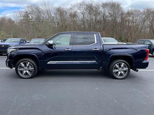 2023 Toyota Tundra Hybrid Capstone