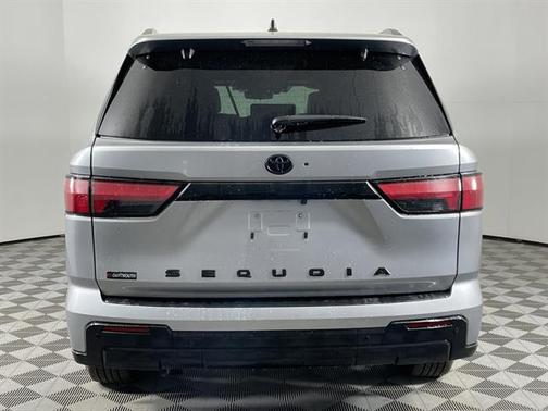 2024 Toyota Sequoia Platinum