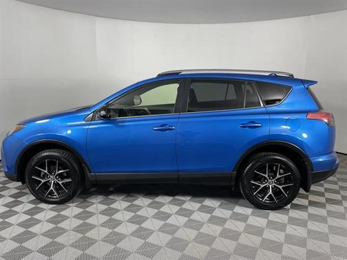 2018 Toyota RAV4 SE