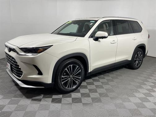 Coastal Cream 2024 Toyota Grand Highlander Hybrid Limited MAX