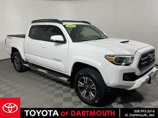 Super White 2017 Toyota Tacoma TRD Sport