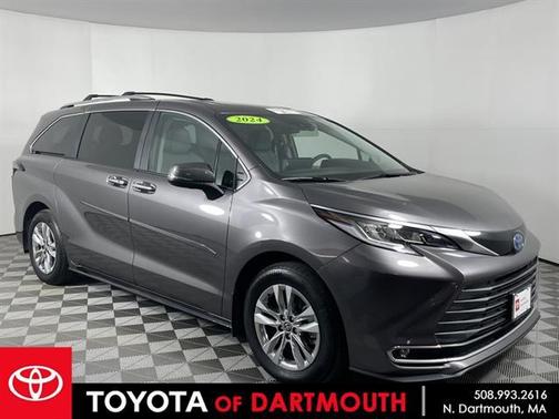 2024 Toyota Sienna Limited