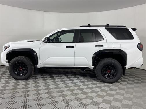 2025 Toyota 4Runner TRD Off Road
