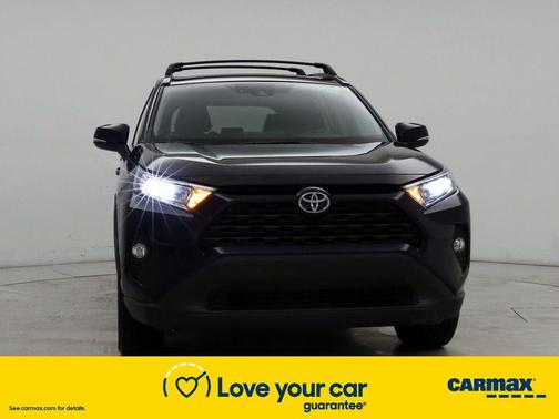 Photo 5 of 27 of 2021 Toyota RAV4 XLE Premium
