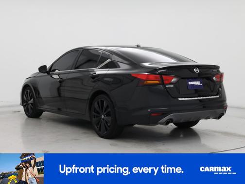 2022 Nissan Altima SR