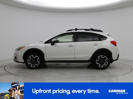 White 2017 Subaru Crosstrek Limited