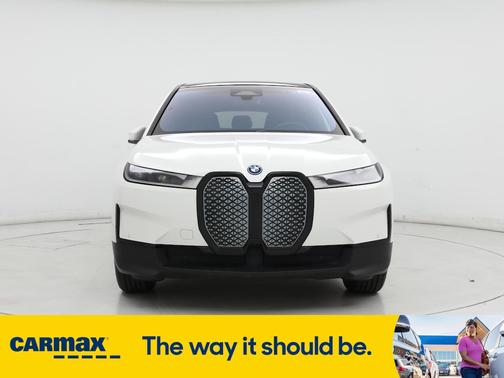 2023 BMW iX XDrive50i