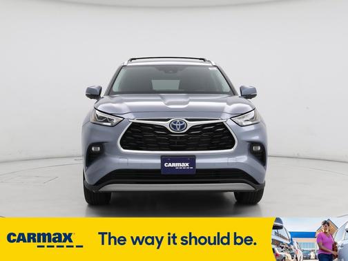 2024 Toyota Highlander Hybrid Platinum