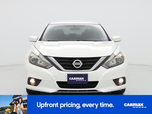 2016 Nissan Altima SR