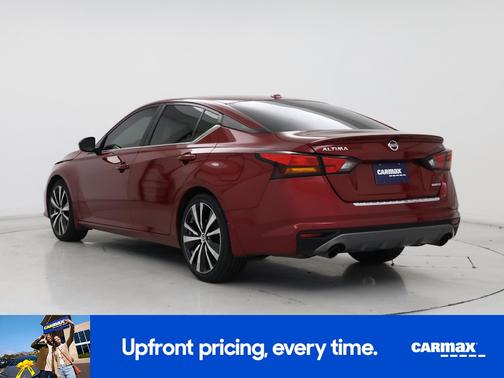 2022 Nissan Altima SR
