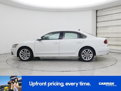 2017 Volkswagen Passat SE