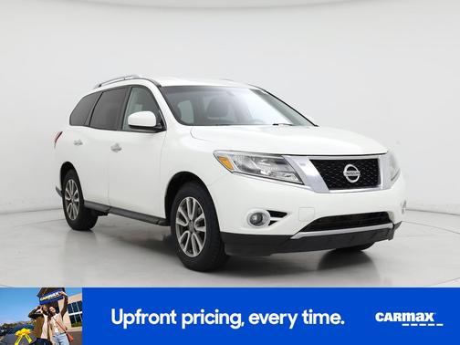 2016 Nissan Pathfinder SV