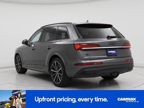 2021 Audi Q7 Premium Plus