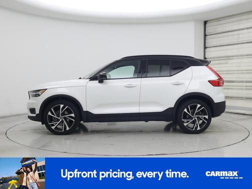 2020 Volvo XC40 T4 R-Design