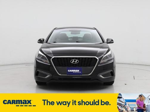 2016 Hyundai SONATA Hybrid Limited