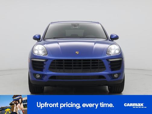 2017 Porsche Macan Base (PDK)