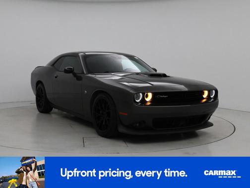 Gray 2016 Dodge Challenger 392 Hemi Scat Pack Shaker
