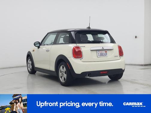 2015 MINI Hardtop Cooper (M6)