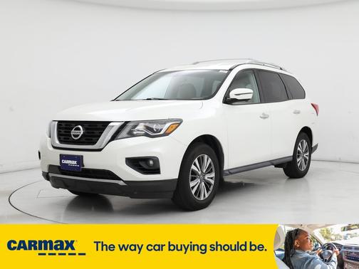 2018 Nissan Pathfinder SL