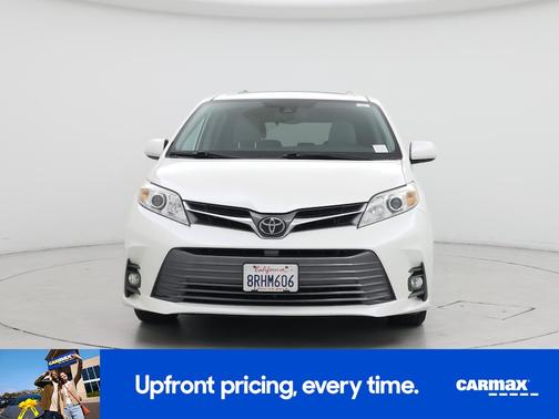 2020 Toyota Sienna XLE