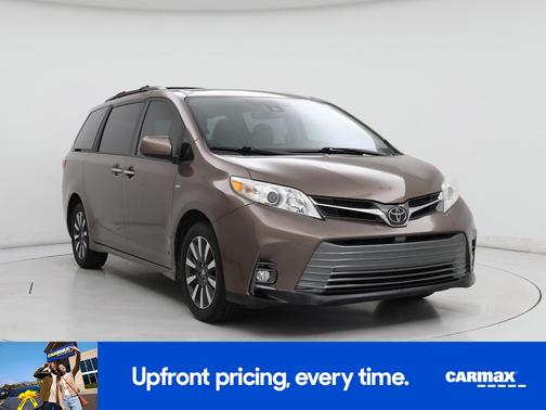 2018 Toyota Sienna XLE