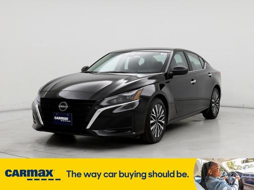2024 Nissan Altima SV