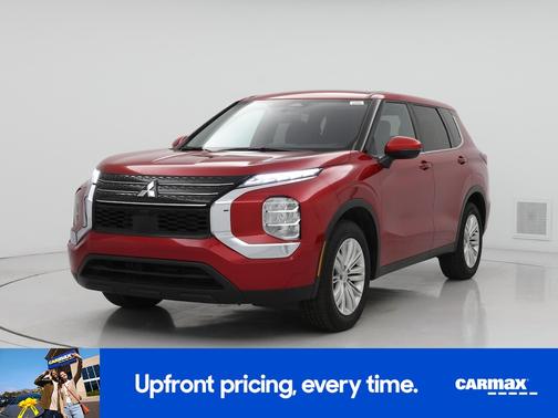 2023 Mitsubishi Outlander ES