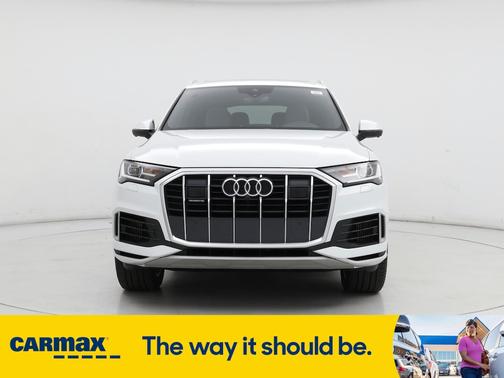2021 Audi Q7 Premium Plus