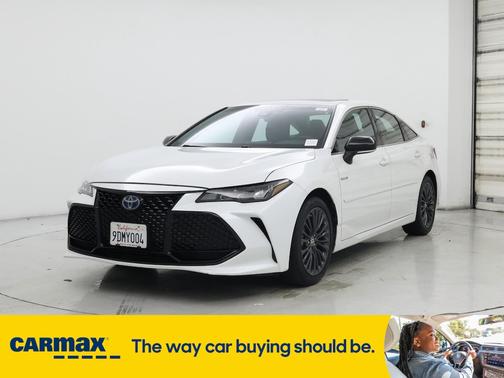 2021 Toyota Avalon Hybrid XSE
