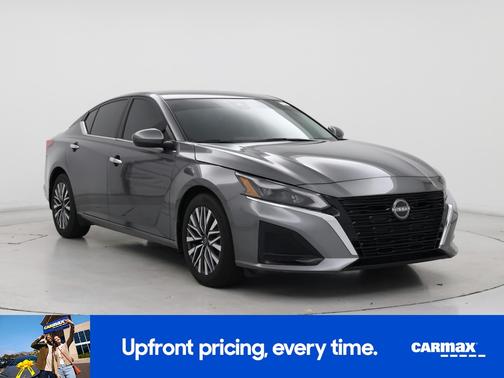 2023 Nissan Altima SV