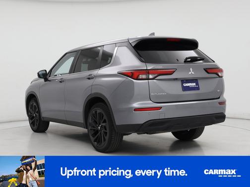 2022 Mitsubishi Outlander SE