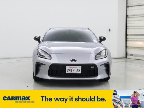 2024 Toyota GR86 Premium