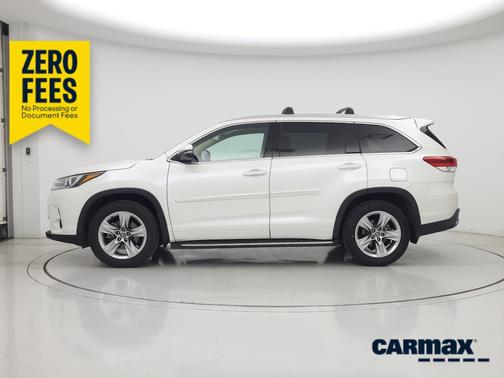 White 2017 Toyota Highlander Limited