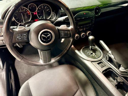 2015 Mazda MX-5 Miata Sport