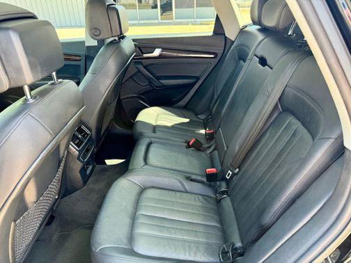 2018 Audi Q5 2.0T Premium