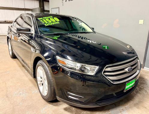2018 Ford Taurus SEL