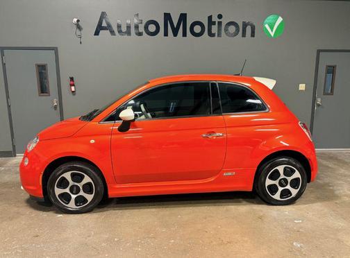 2017 FIAT 500e Battery Electric