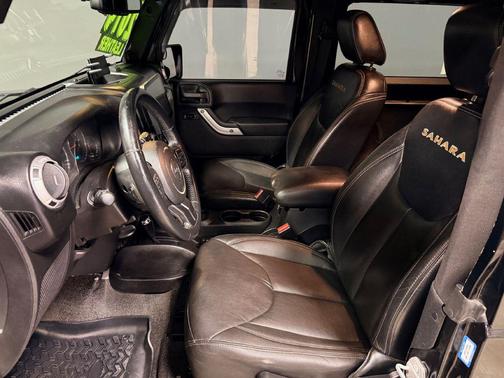 2014 Jeep Wrangler Sahara