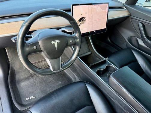 2018 Tesla Model 3 Performance