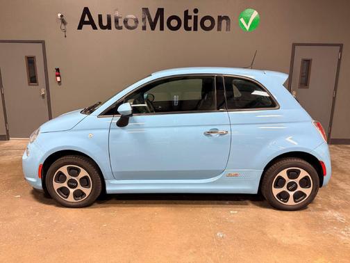 2017 FIAT 500e Battery Electric