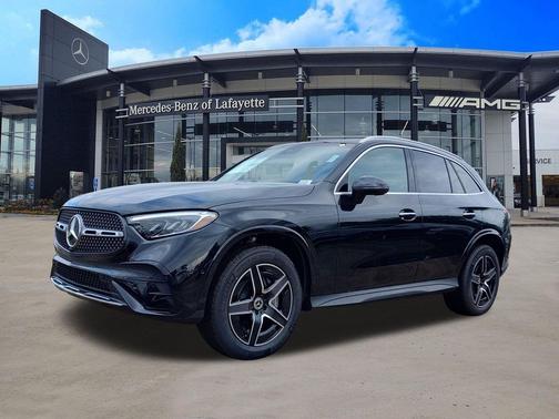 BLACK 2026 Mercedes-Benz GLC 300 4MATIC