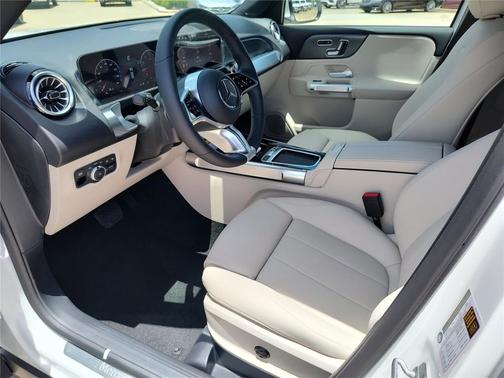 2025 Mercedes-Benz GLB 250 Base