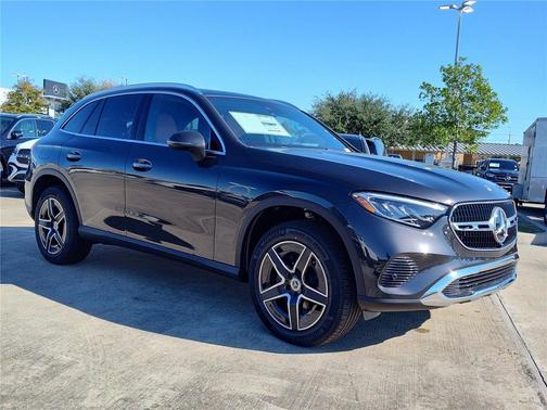 2026 Mercedes-Benz GLC 300 4MATIC