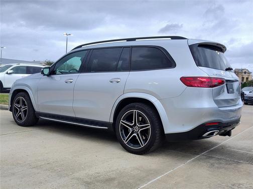 2025 Mercedes-Benz GLS 450 4MATIC