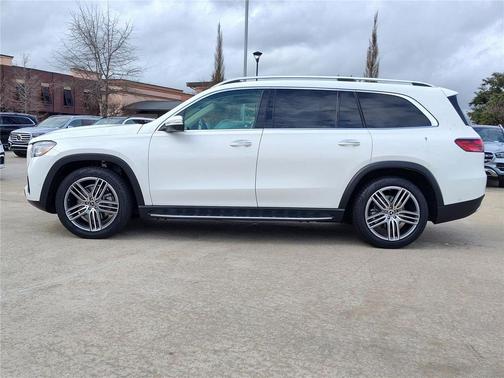 2025 Mercedes-Benz GLS 450 4MATIC