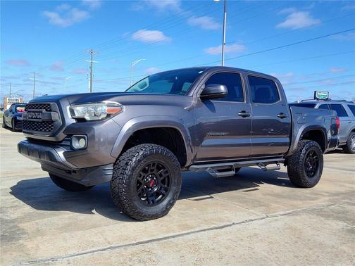 2018 Toyota Tacoma SR5