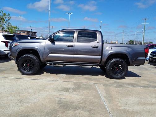2018 Toyota Tacoma SR5