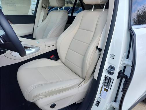 WHITE 2026 Mercedes-Benz GLE 350 Base