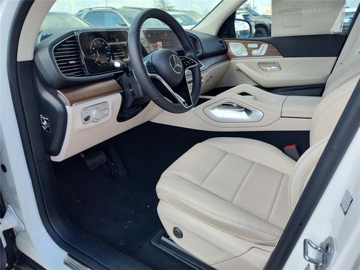 WHITE 2026 Mercedes-Benz GLE 350 Base